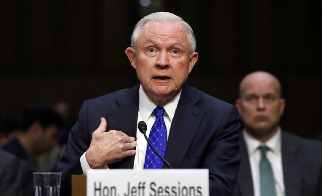 Democratic Senators to  Press Sessions on Talks with Trump